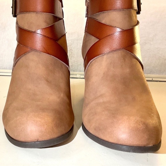 Madden NYC Driftt Side Zip Strappy Western Cowgirl Harness Ankle Boots size 8.5M - Picture 5 of 12